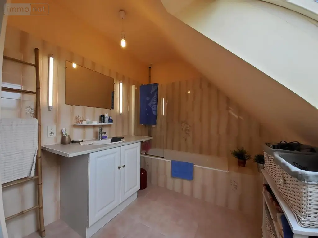 Maison a vendre Plounévézel 29270 Finistère 29 111 m2 6 pièces 178500 euros 29066-3742 015