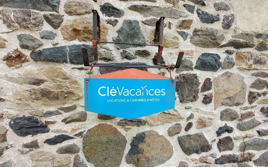 Location maison Scrignac 29640 Finistère 29 188 m2 8 pièces 800 euros 29066-L61 002