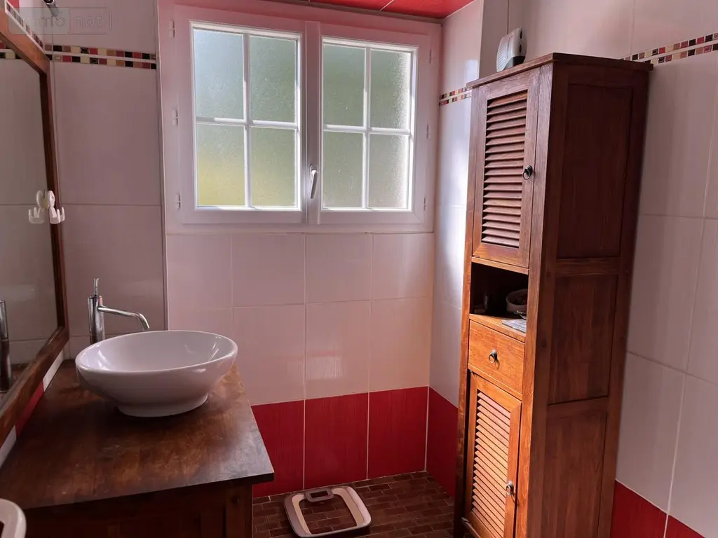 Maison a vendre Vouillé-les-Marais 85450 Vendée 85 145 m2 6 pièces 285350 euros 85088-2329 009