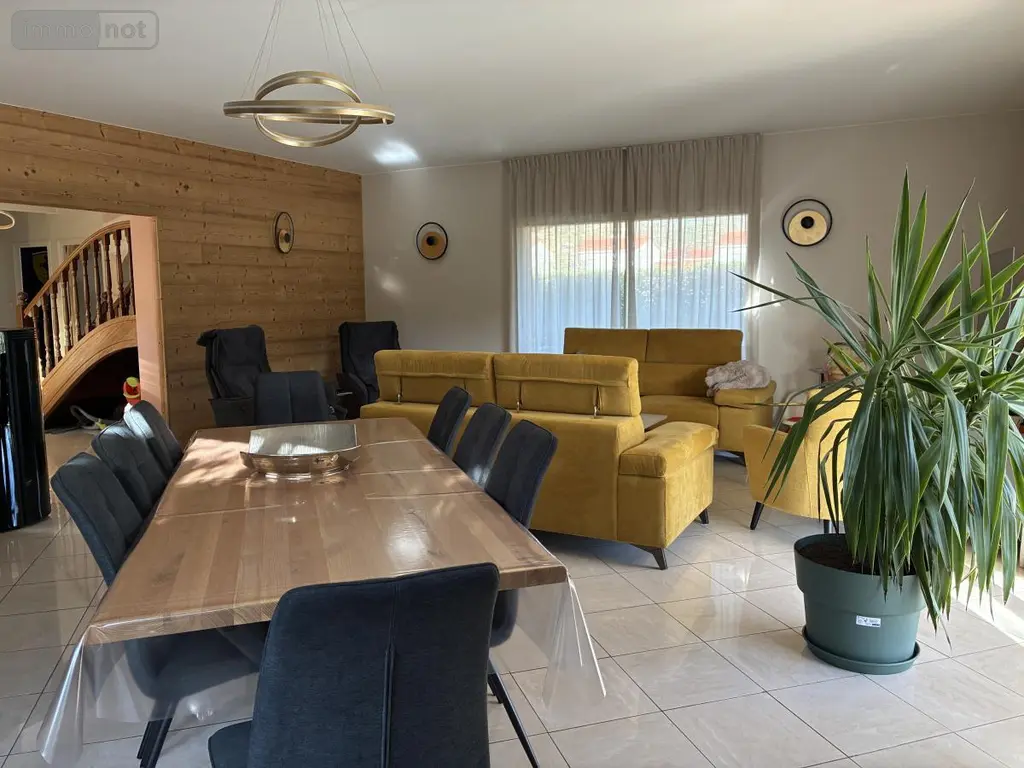 Maison a vendre Saint-Affrique 12400 Aveyron 12 179 m2 7 pièces 495000 euros 12051-41 008