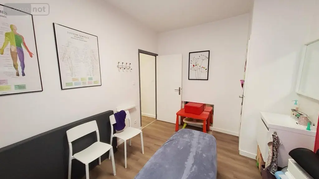 Appartement a vendre Carhaix-Plouguer 29270 Finistère 29 67 m2 5 pièces 115500 euros 29066-3820 007