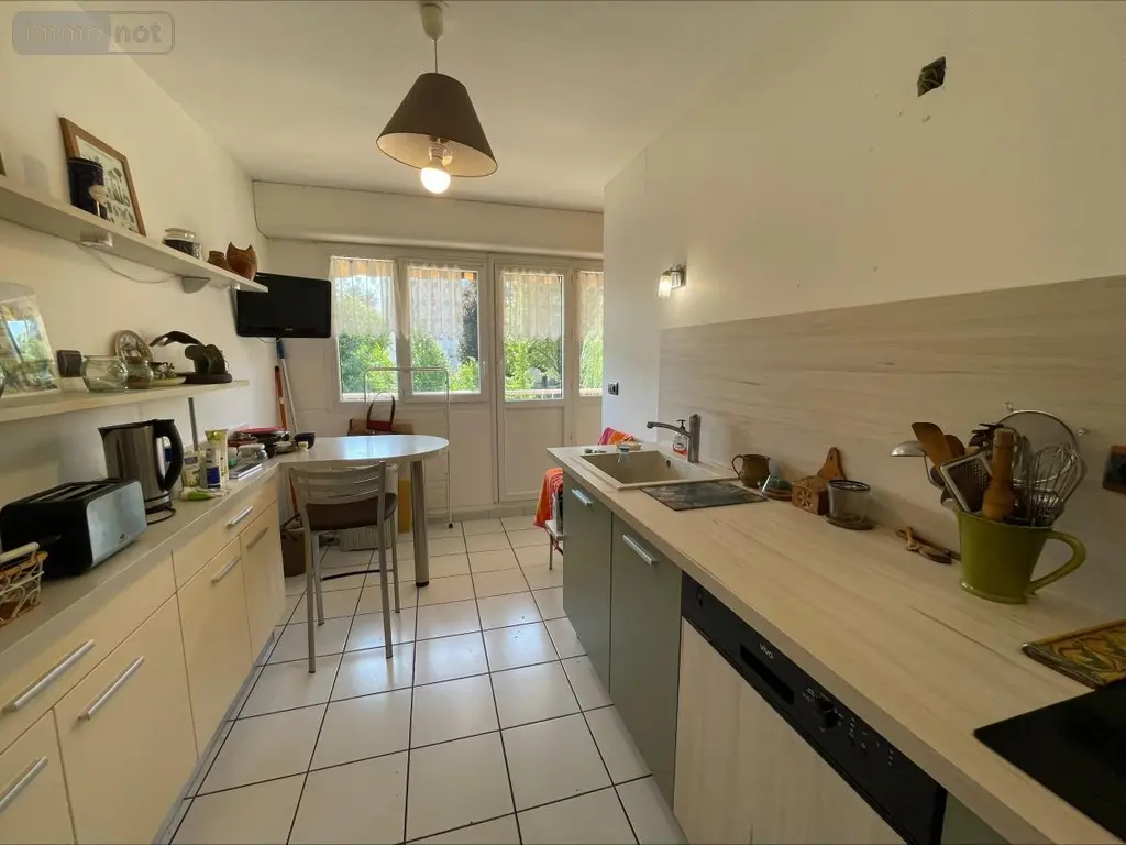 Appartement a vendre Bourg-en-Bresse 01000 Ain 01 95 m2 4 pièces 165000 euros 01083-1993 003