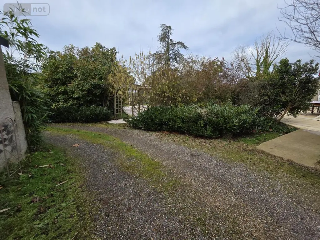 Maison a vendre Vierzon 18100 Cher 18 189 m2 7 pièces 235800 euros 18058-67 015