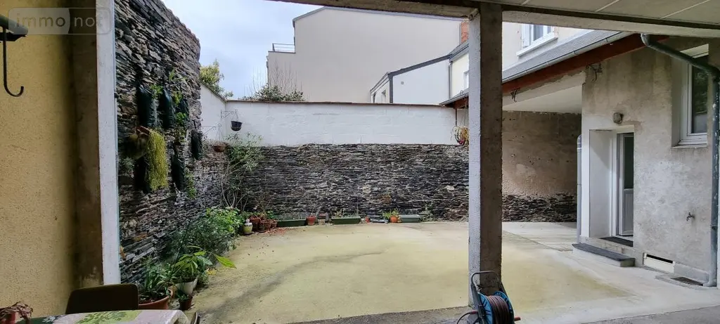 Immeuble de rapport a vendre Angers 49100 Maine-et-Loire 49 161 m2 562500 euros 49013-2091 023