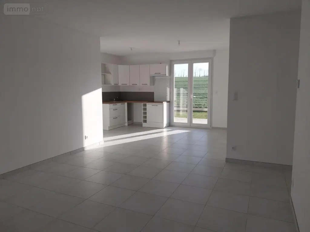 Location maison Combourg 35270 Ille-et-Vilaine 35 75 m2 4 pièces 1045 euros 35130-L327 004