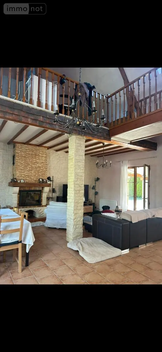 Maison a vendre Lémeré 37120 Indre-et-Loire 37 160 m2 4 pièces 240500 euros 37094-34 007