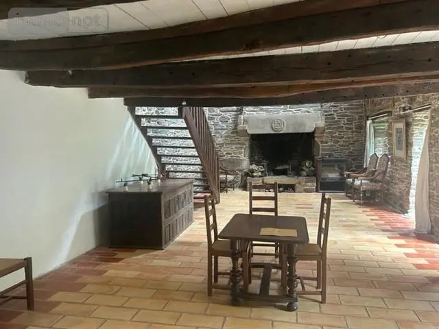 Maison a vendre Berrien 29690 Finistère 29 150 m2 5 pièces 142425 euros 29064-2830 002