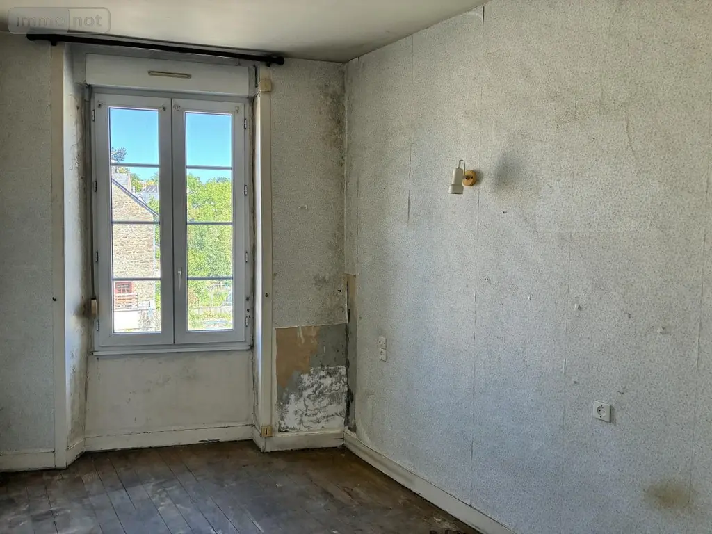 Maison a vendre Montsûrs 53150 Mayenne 53 66 m2 5 pièces 74000 euros 53004-1354 011