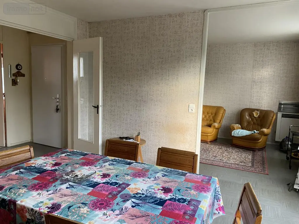 Appartement a vendre Saint-Aubin-lès-Elbeuf 76410 Seine-Maritime 76 68 m2 3 pièces 50000 euros 76025-198 006
