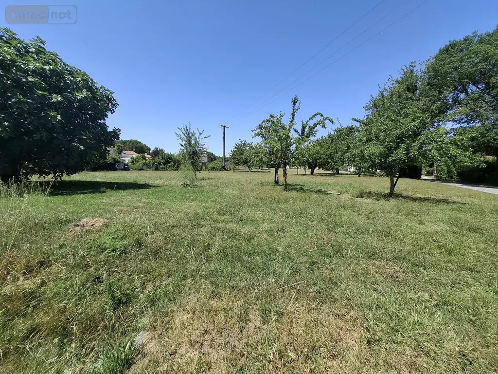 Terrain a batir a vendre Chermignac 17460 Charente-Maritime 17 91845 euros 17111-739 004