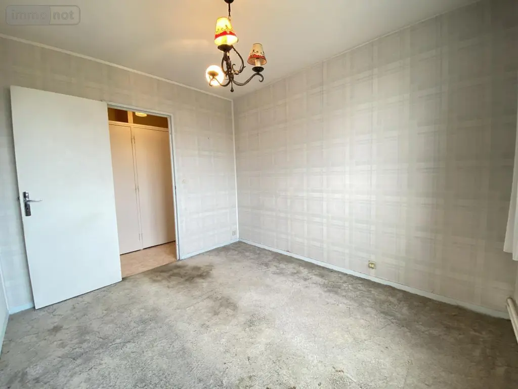 Appartement a vendre Amilly 45200 Loiret 45 76 m2 4 pièces 85100 euros 45052-1532 008
