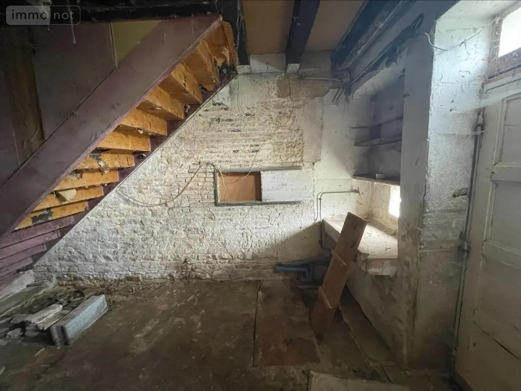 Maison a vendre Bâgé-Dommartin 01380 Ain 01 183 m2 5 pièces 95000 euros 01083-1899 018