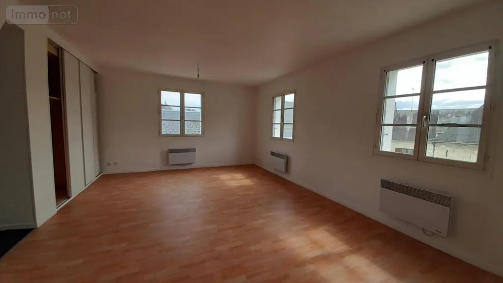Appartement a vendre Bourgueil 37140 Indre-et-Loire 37 83 m2 95900 euros 49076-307 001