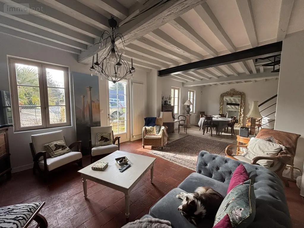 Maison a vendre Longué-Jumelles 49160 Maine-et-Loire 49 136 m2 6 pièces 277380 euros 49037-1193 001