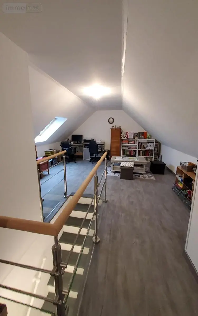 Maison a vendre Carhaix-Plouguer 29270 Finistère 29 128 m2 7 pièces 189000 euros 29066-3850 012