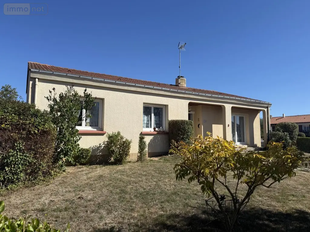 Maison a vendre La Jubaudière 49510 Maine-et-Loire 49 114 m2 5 pièces 199120 euros 49058-1598 001