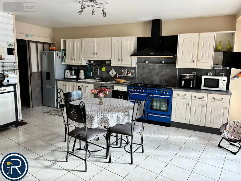 Maison a vendre Argentré 53210 Mayenne 53 322 m2 7 pièces 621000 euros 53004-1258 011