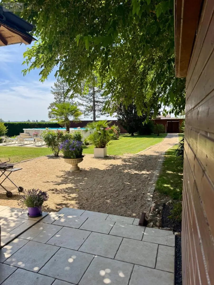 Maison a vendre Vivy 49680 Maine-et-Loire 49 180 m2 8 pièces 317900 euros 49076-320 018