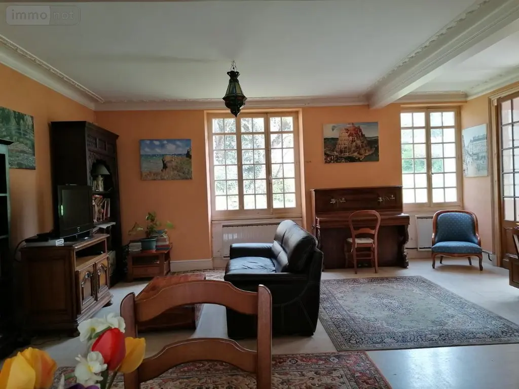 Maison a vendre Descartes 37160 Indre-et-Loire 37 196 m2 8 pièces 199920 euros 37082-244 012