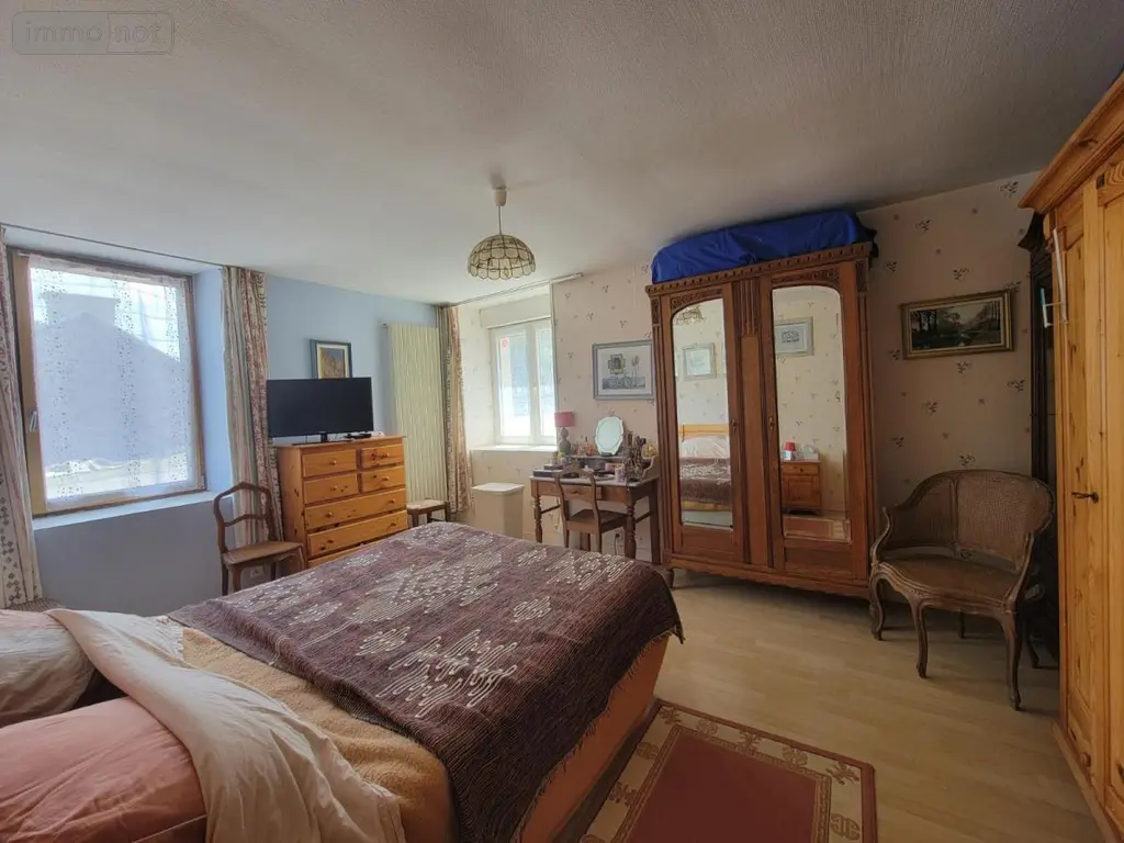 Maison a vendre Saint-Hernin 29270 Finistère 29 207 m2 9 pièces 250364 euros 56071-2586 008