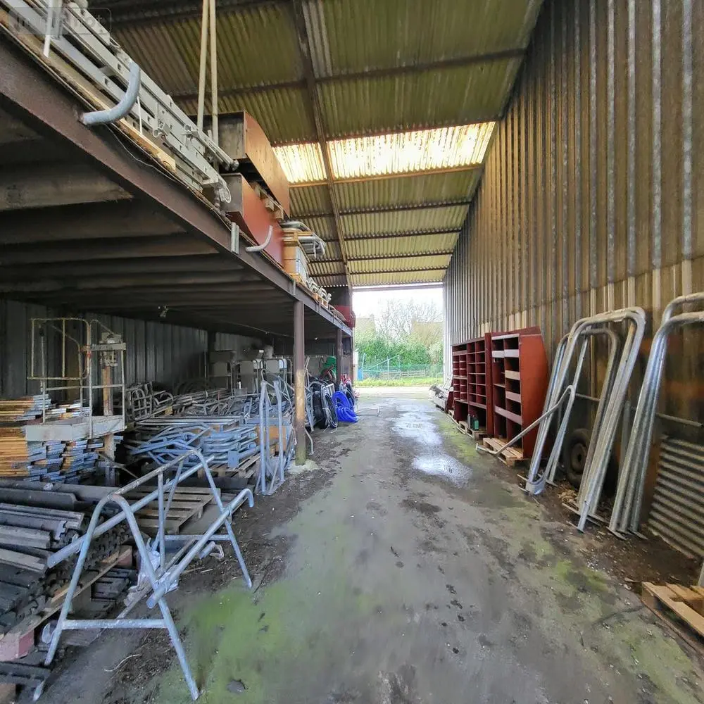 Fonds et murs commerciaux a vendre Châteauneuf-du-Faou 29520 Finistère 29 1673 m2 265000 euros 29126-725 008