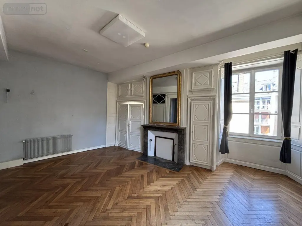 Location maison Laval 53000 Mayenne 53 217 m2 7 pièces 900 euros 53005-L475 004