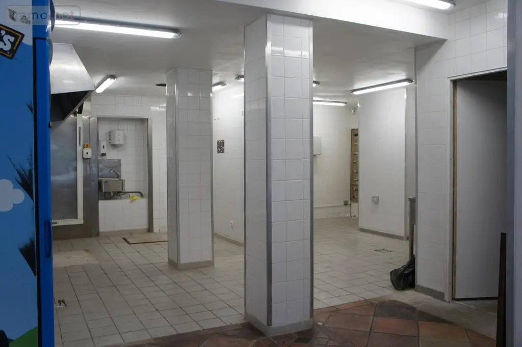 Location fonds et murs commerciaux Nantes 44000 Loire-Atlantique 44 115 m2 2800 euros 35056-L7 005