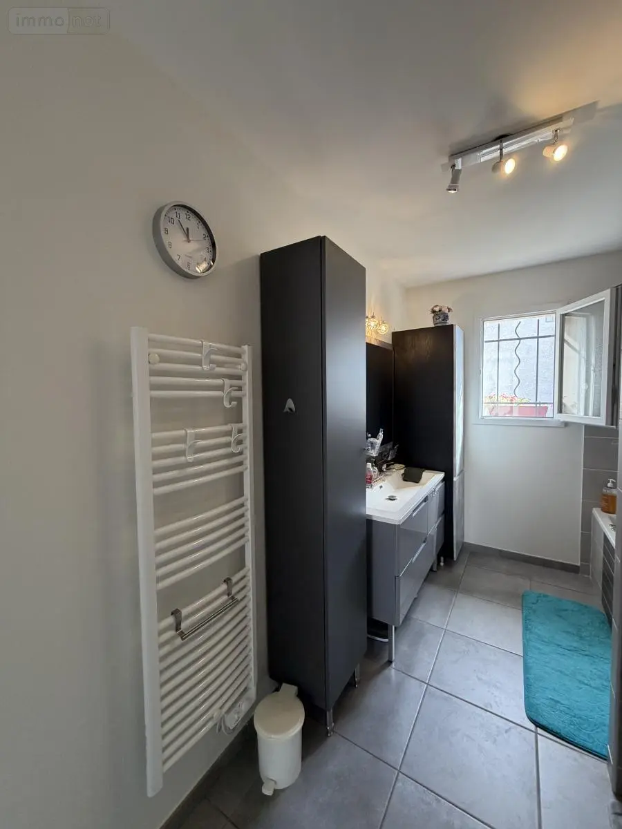 Location maison Pierrelatte 26700 Drôme 26 81 m2 3 pièces 945 euros 26060-L129 008