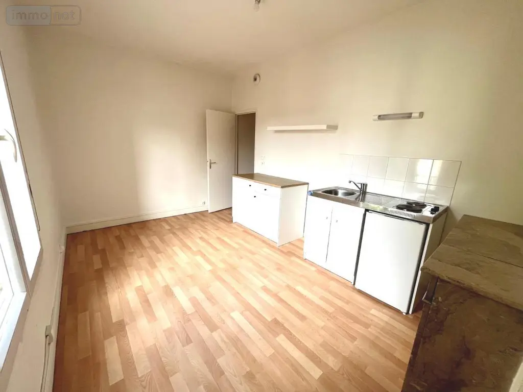 Location appartement Reims 51100 Marne 51 34 m2 2 pièces 553 euros 51047-L28 002