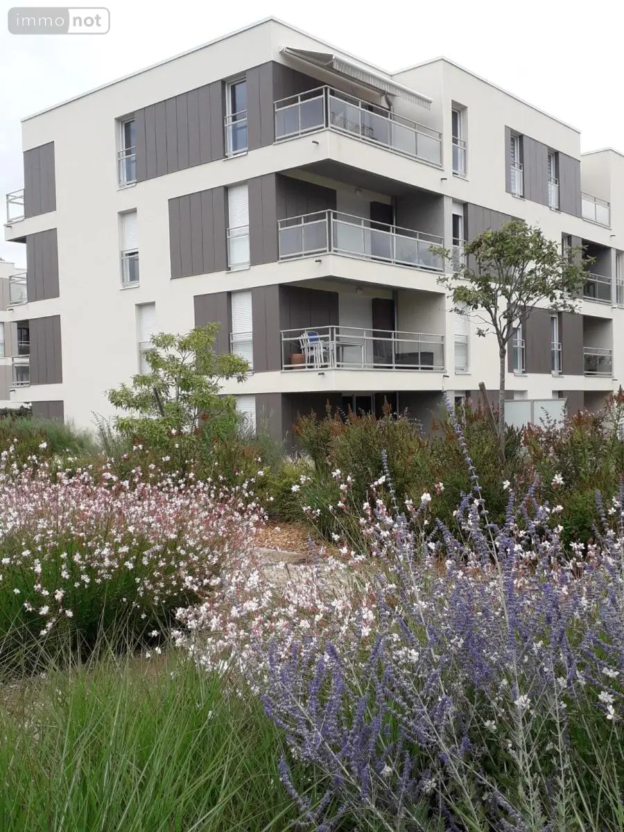 Location appartement Saint-Berthevin 53940 Mayenne 53 86 m2 895 euros 53006-L273 019