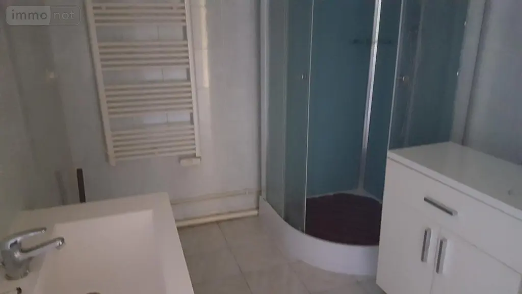 Fonds et murs commerciaux a vendre Loudéac 22600 Côtes-d'Armor 22 220 m2 213200 euros 22110-1737 007