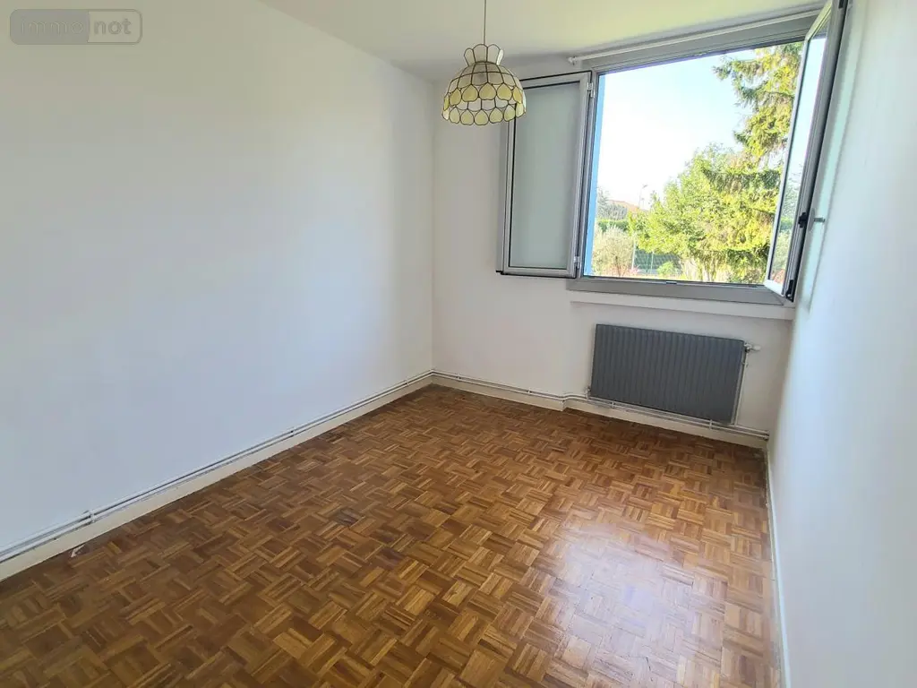 Appartement a vendre Pierrelatte 26700 Drôme 26 76 m2 4 pièces 120000 euros 26060-825 009