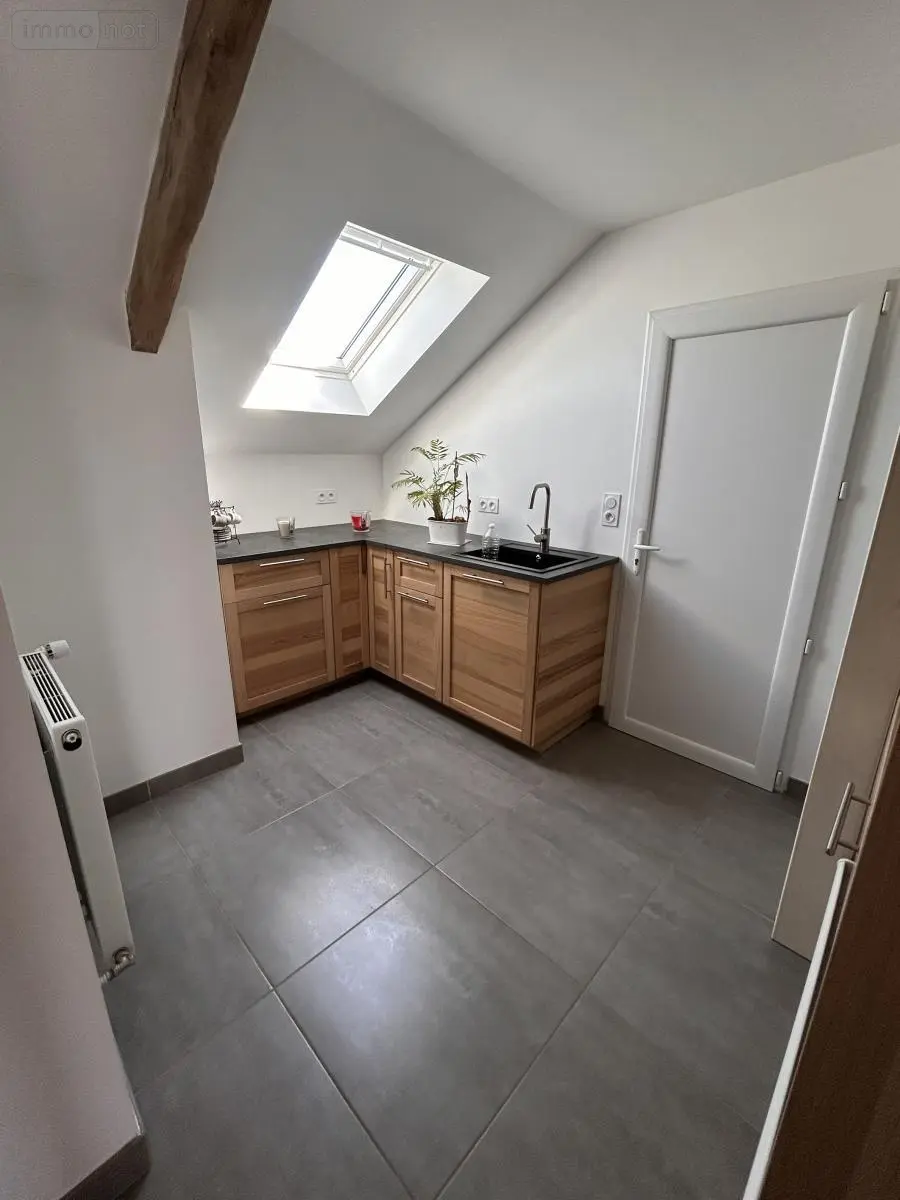 Location maison Monteneuf 56380 Morbihan 56 105 m2 800 euros 56046-L229 005