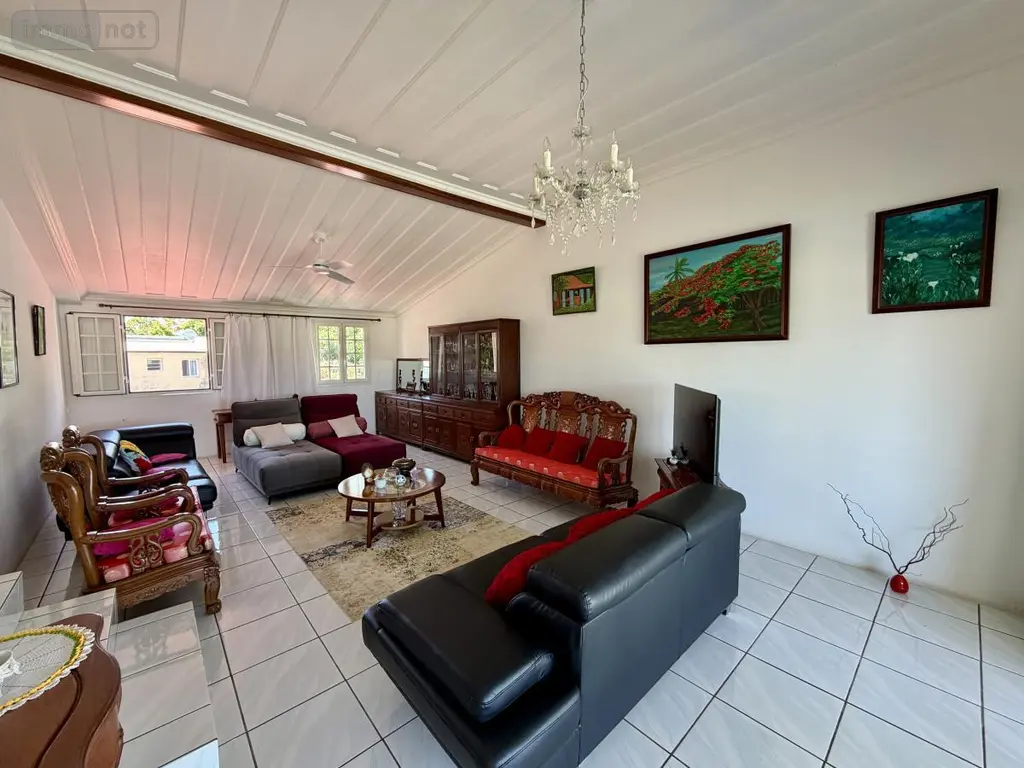 Maison a vendre Saint-Benoît 97470 La Réunion 974 260 m2 7 pièces 356300 euros 97409-294 002
