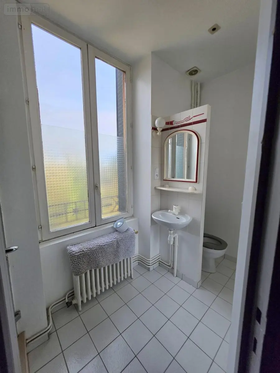 Maison a vendre Vierzon 18100 Cher 18 189 m2 7 pièces 235800 euros 18058-67 008