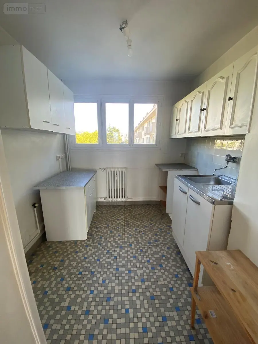 Location appartement Angers 49100 Maine-et-Loire 49 67 m2 4 pièces 775 euros 49009-L115 002