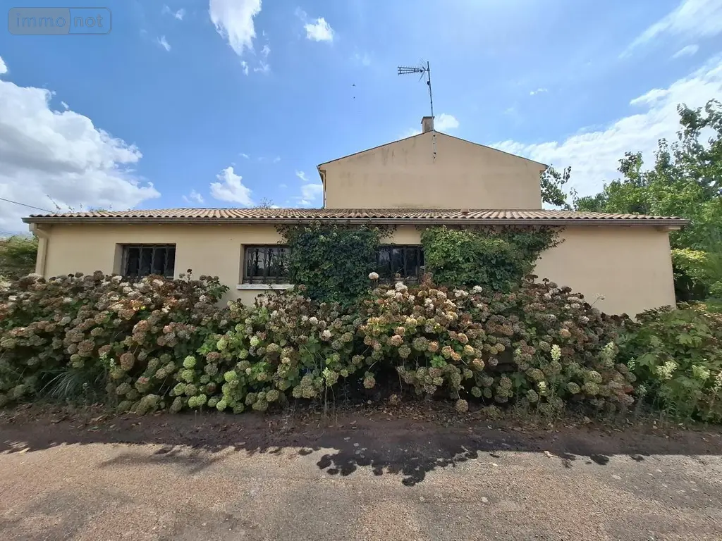 Maison a vendre Corme-Royal 17600 Charente-Maritime 17 169 m2 8 pièces 288530 euros 17111-754 006