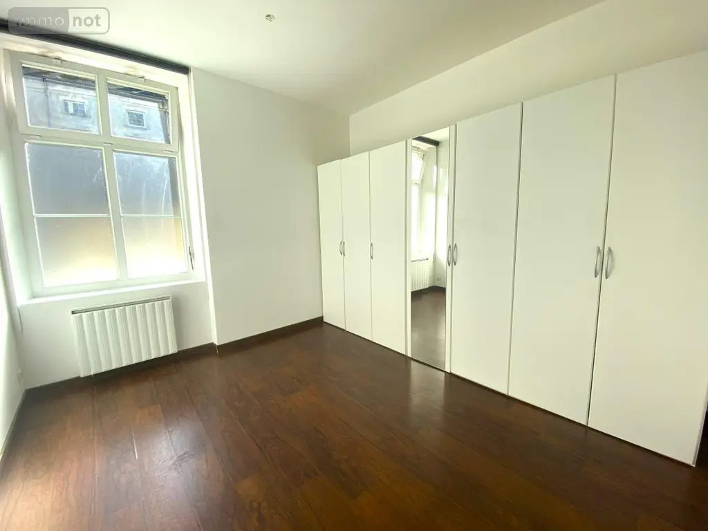 Location appartement Angers 49100 Maine-et-Loire 49 77 m2 3 pièces 1050 euros 49031-L168 007