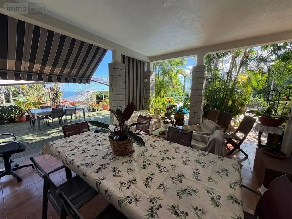 Maison a vendre Saint-Paul 97460 La Réunion 974 250 m2 1248000 euros 97409-331 006