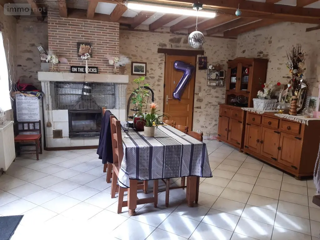 Maison a vendre Contigné 49330 Maine-et-Loire 49 165 m2 7 pièces 239550 euros 49096-1393 007