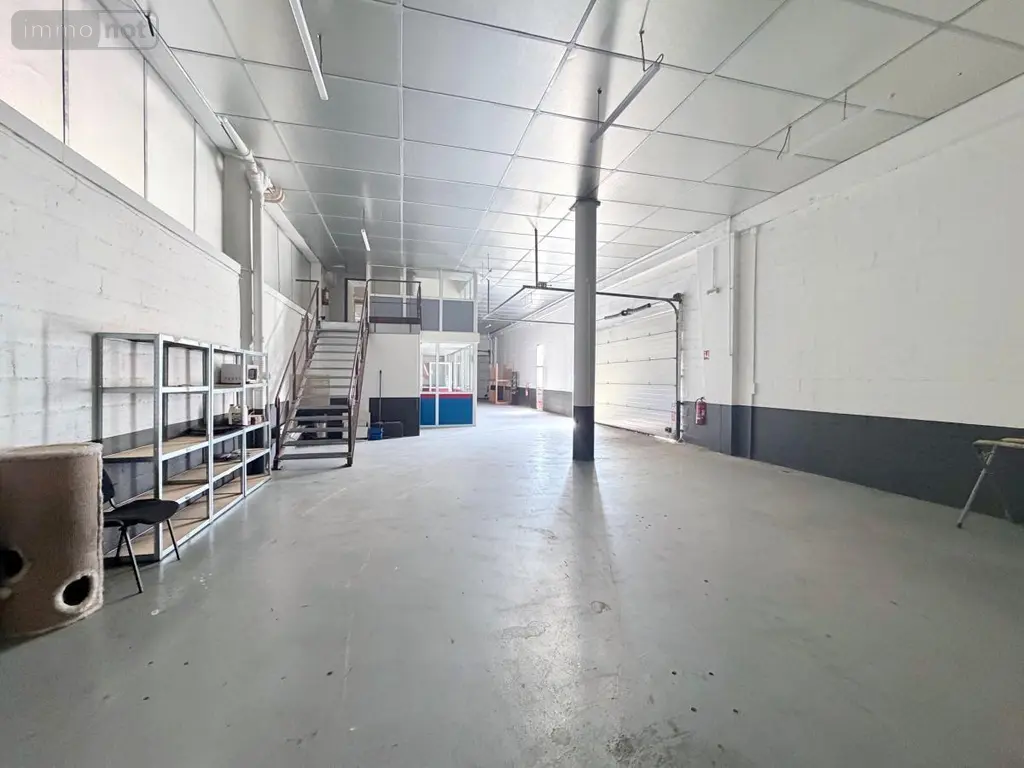 Location fonds et murs commerciaux Châlons-en-Champagne 51000 Marne 51 475 m2 2110 euros 51067-L74 002