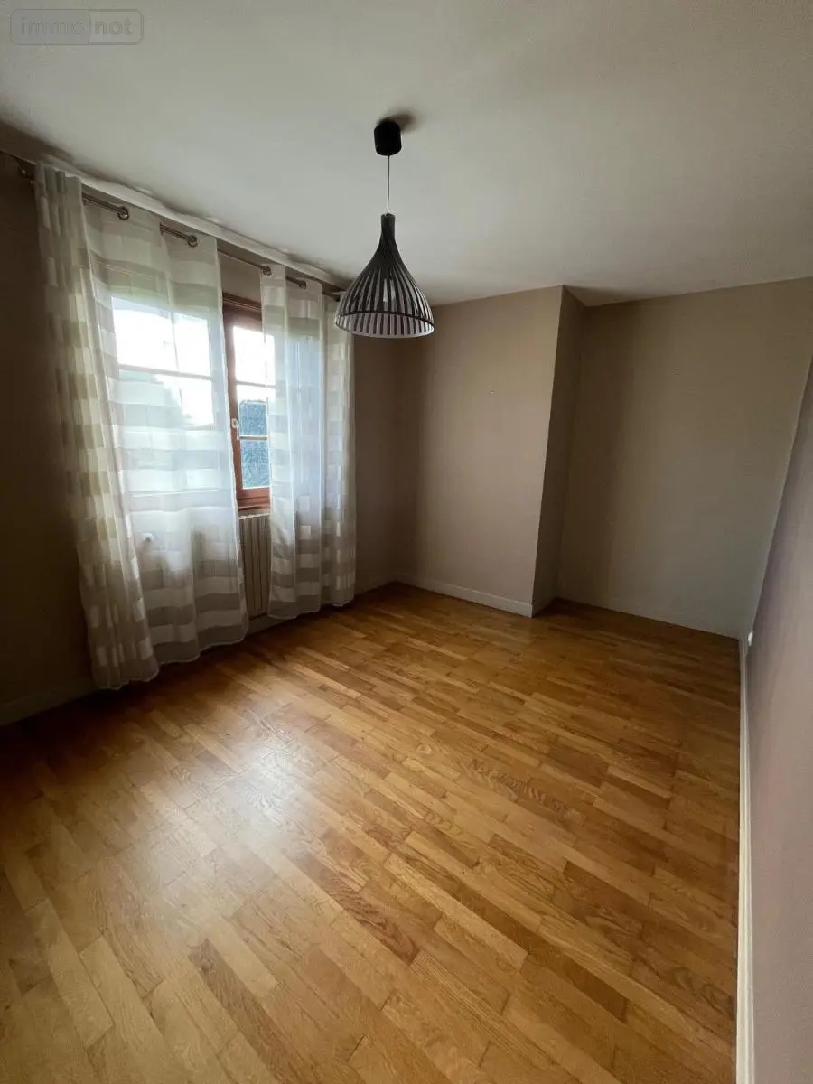 Location maison Attignat 01340 Ain 01 123 m2 4 pièces 1200 euros 01013-L84 007