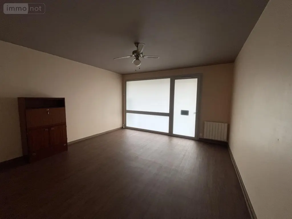 Location fonds et murs commerciaux Saint-Malo 35400 Ille-et-Vilaine 35 88 m2 1850 euros 35084-L361 004