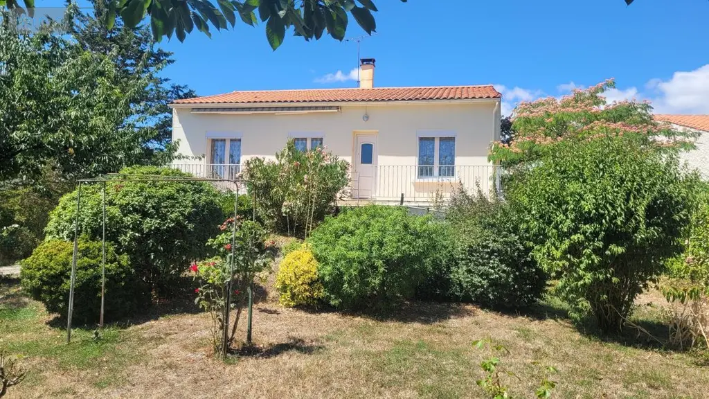 Maison a vendre Marans 17230 Charente-Maritime 17 106 m2 4 pièces 249600 euros 17015-510 002