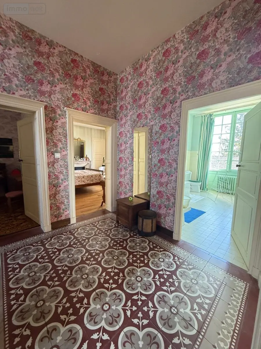 Maison a vendre Angers 49000 Maine-et-Loire 49 280 m2 11 pièces 379900 euros 49012-2049 008