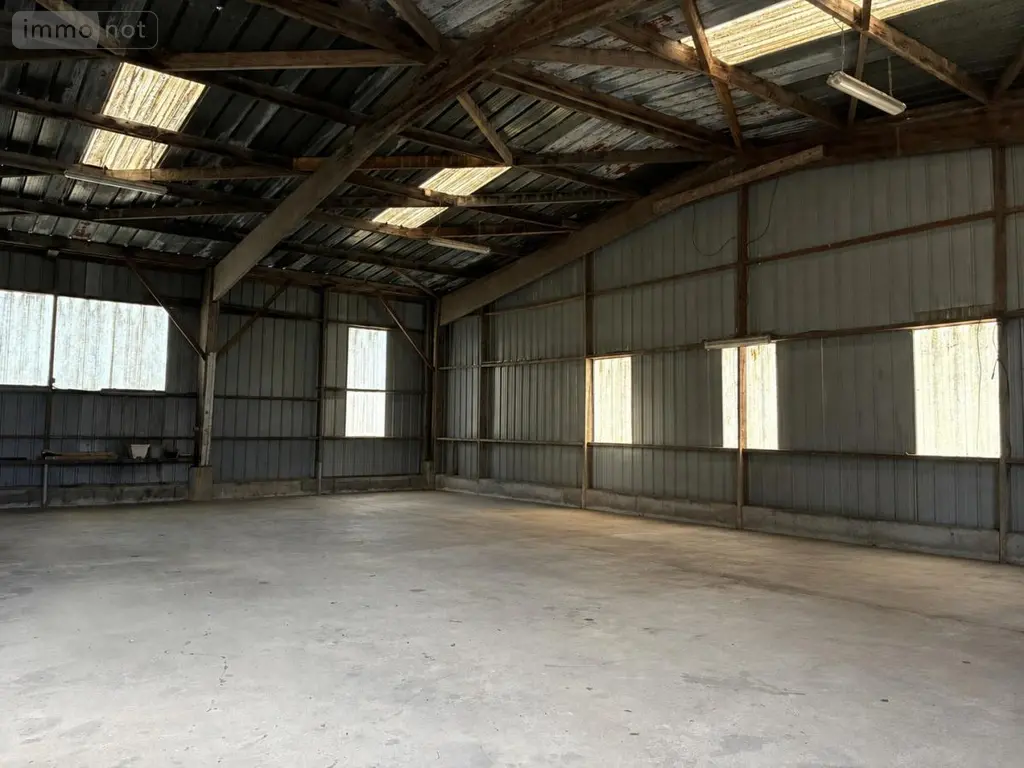 Garage et parking a vendre Soulgé-sur-Ouette 53210 Mayenne 53 240 m2 166400 euros 53004-1310 002
