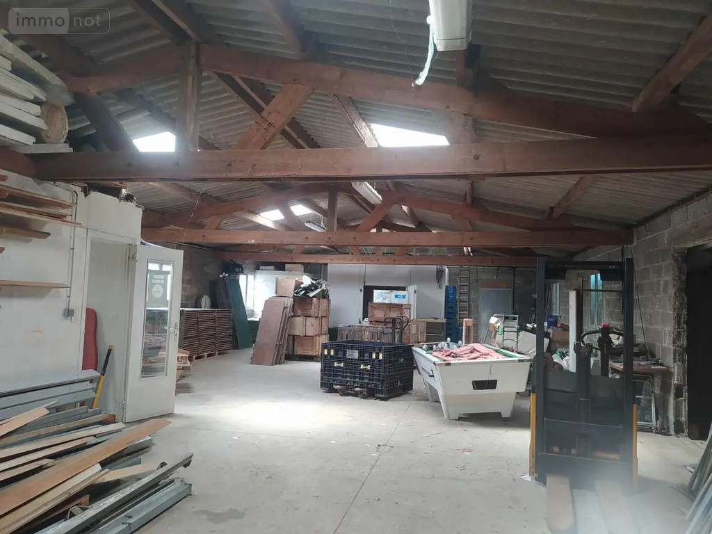 Fonds et murs commerciaux a vendre Tinchebray-Bocage 61800 Orne 61 62000 euros Vi8-TY 003