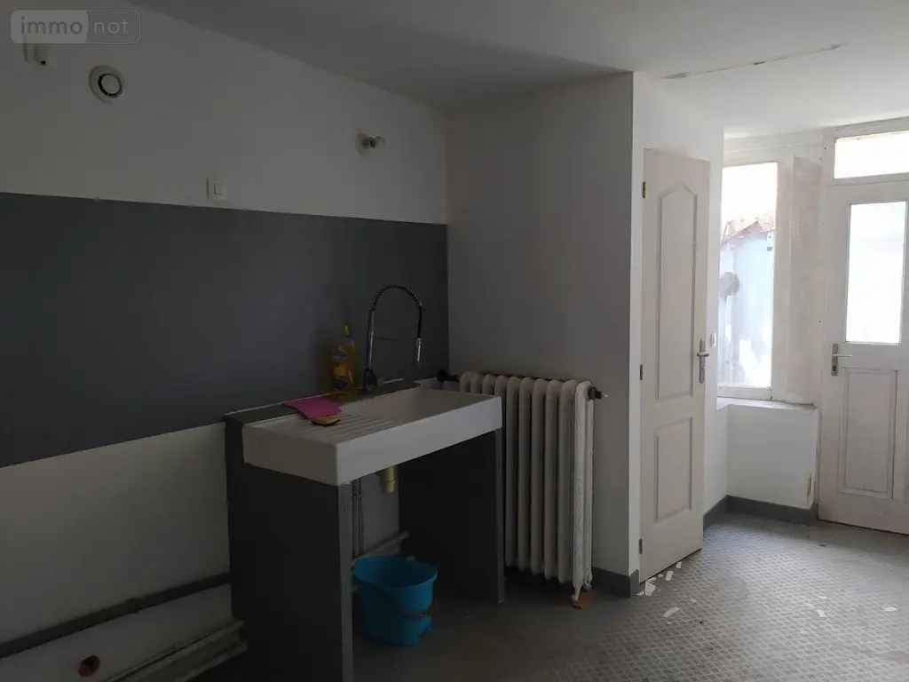 Maison a vendre Chanu 61800 Orne 61 98 m2 3 pièces 34000 euros Vi15-CHANU 004