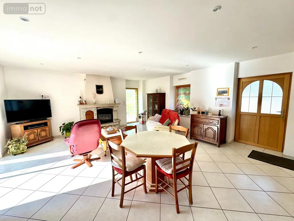 Maison a vendre Noyal-Pontivy 56920 Morbihan 56 142 m2 6 pièces 425796 euros 1LR 003