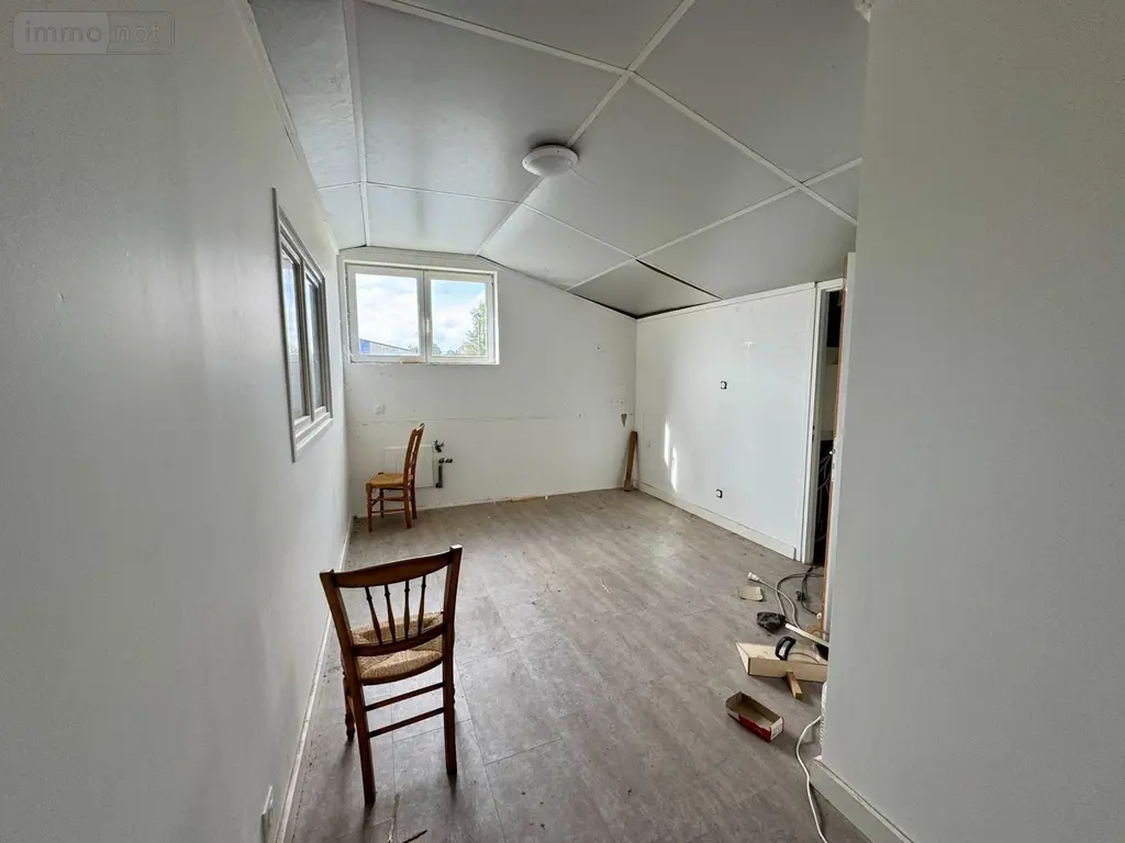 Fonds et murs commerciaux a vendre Pluméliau-Bieuzy 56930 Morbihan 56 1540 m2 8 pièces 310800 euros LR9 012